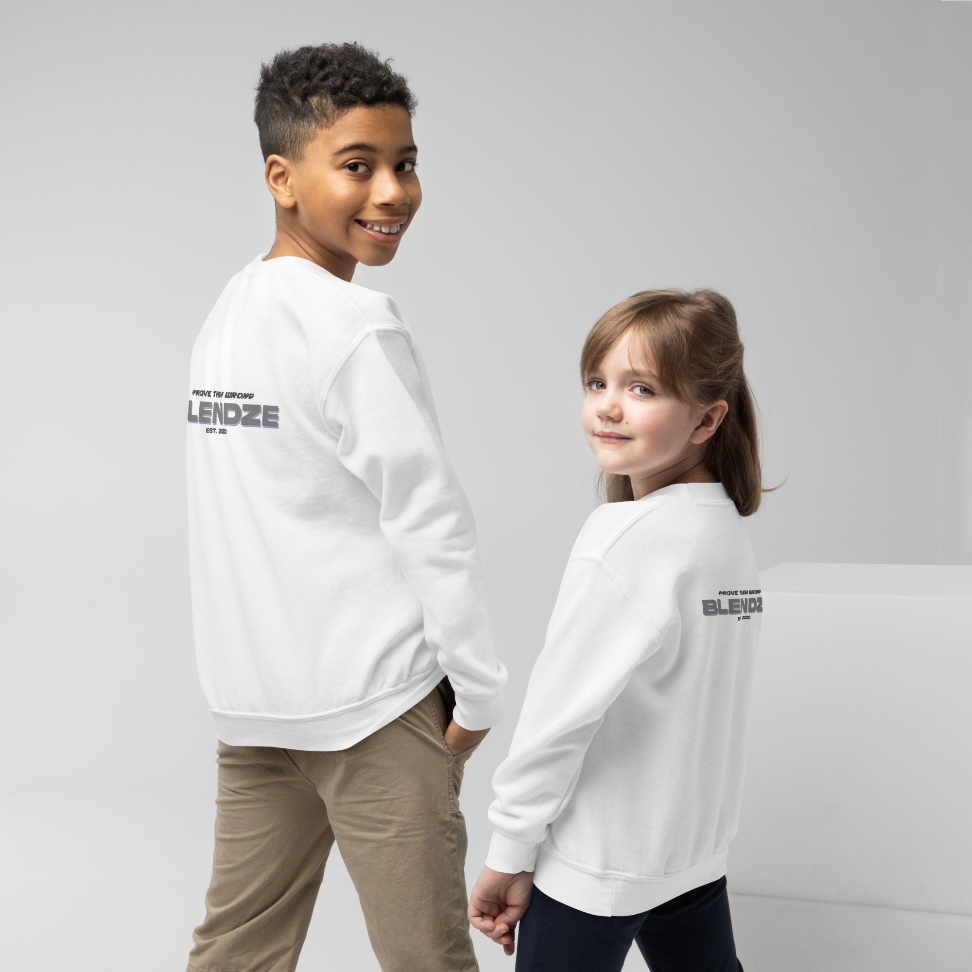 Youth crewneck sweatshirt - Blendze™
